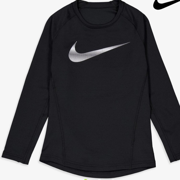 Nike Boys Pro Warm Standard-Fit Logo-Print
Long-Sleeve T-Shirt Black/white M top - Picture 5 of 13